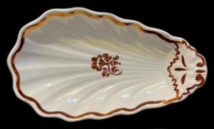 Elsmore and Forster (Attrib.) - Portland Shape - MG - Relish (note diff decorating treatment)