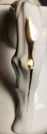 Aurora Shape - Wick - EMB - Handle 2.jpg