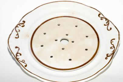 Alfred Meakin - Crewel - LB - Butter Bottom