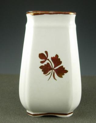 Alfred Meakin - Fishhook - TL - Brush Vase