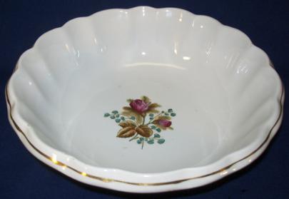 Alfred Meakin - Scalloped Rim - MR - Bowl
