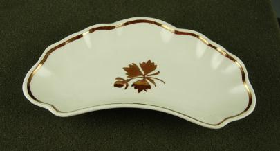 Alfred Meakin - Scalloped Rim - TL - Bone DIsh
