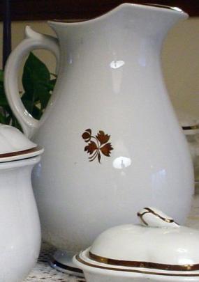 Anthony Shaw - Dimpled Round - TL - Ewer