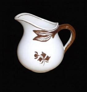Anthony Shaw - Pear - TL - Creamer - Extra lustre