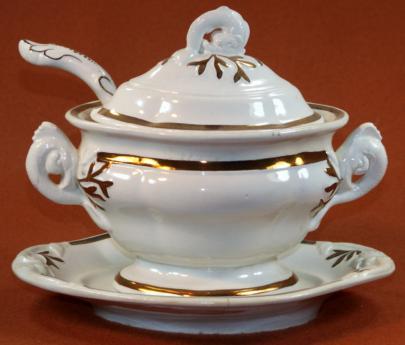 Clementson - Nautilus - LB - Sauce Tureen Ladle