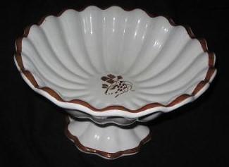 Clementson - Scalloped Rim - TB - Apple Bowl