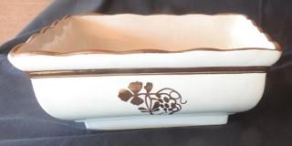 Clementson - Scalloped Rim - TB - bowl