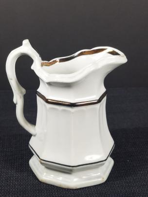 Jacob Furnival - Grape Octagon - LB - Creamer - 4.5 inch