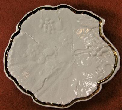 Livesley and Powell - Fruit Garden - LB - Plate - High Relief.jpeg
