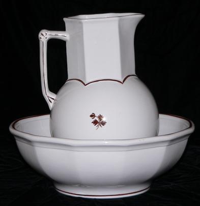 Anthony Shaw - Hexagon - TL - Ewer and Basin