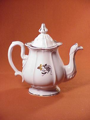 Unknown - Ring O' Hearts - TB - Coffeepot/Teapot