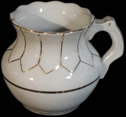 Unknown - Unknown - LB - Mug - Shaving with Scalloped  Rim
