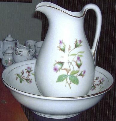 Unknown - Unknown - MR - Ewer and Basin