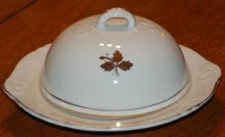 Wheeling Pottery - Unknown - TL - Butter Dish