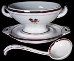 William Davenport - Rondeau - Tea Leaf - Sauce Tureen Undertray