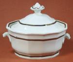 Walley - Full Panelled Gothic - LB - Vegetable Tureen - small