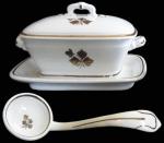 Wedgwood - Simple Square Wedgwood's Plain - Tea Leaf - Sauce Tureen